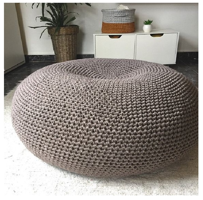 New Model of Minimalist Round coffee Table with crochet