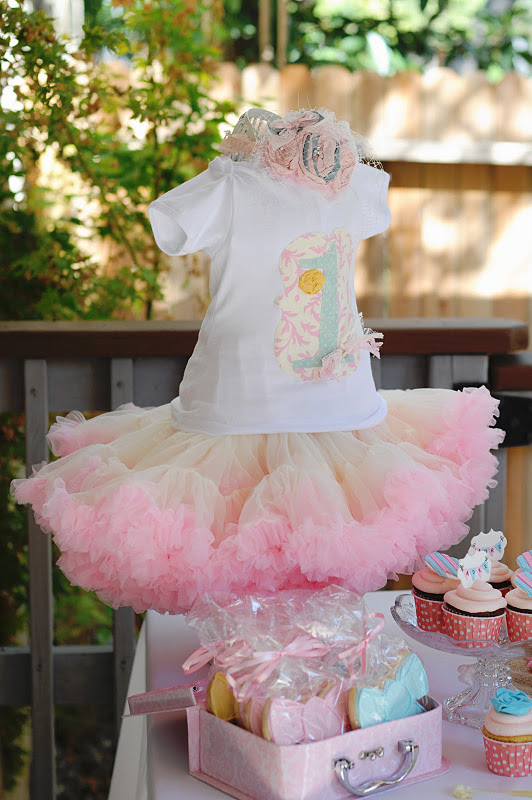 Kara s Party Ideas Ribbons and Bows 1st Birthday Baby Party  - 74