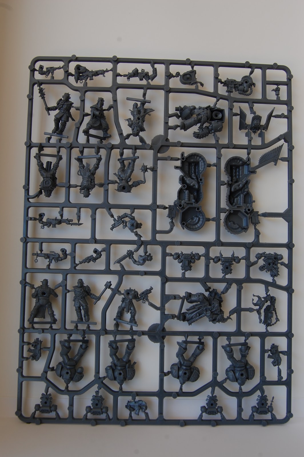 Warhammer 40000 Vengeance Noire - Lot Incomplet (Chapelain Seraphicus, Motards Ravenwing...
