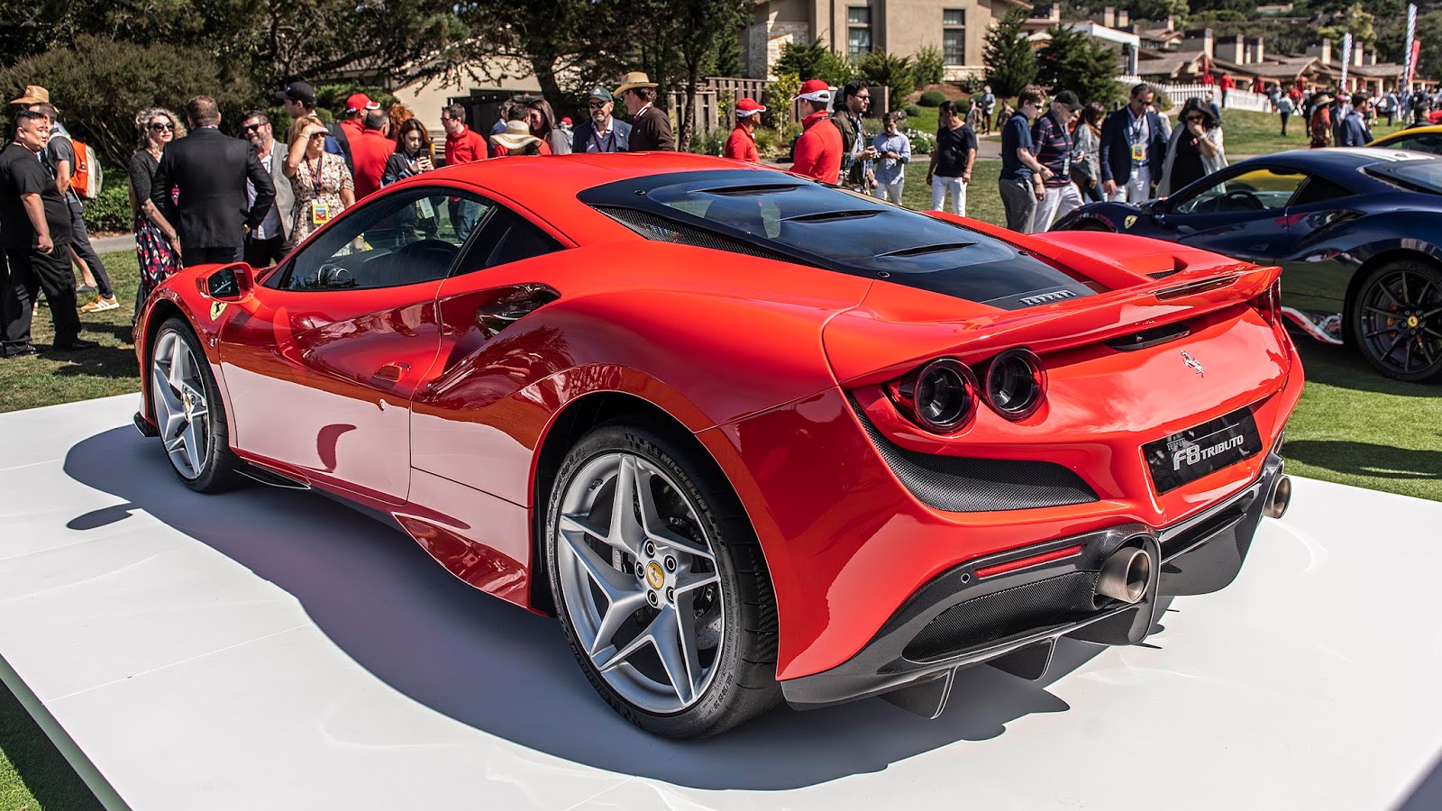 Ferrari f8 2020