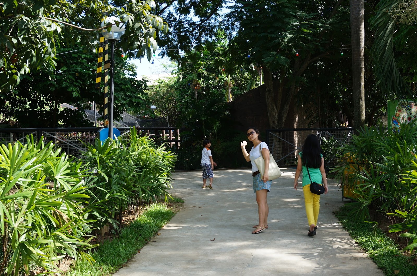 TRAVELS OF JOY: Rave of Pasig