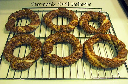 Thermomix Tarif Defterim: Simit : Turkish Sesame Bread Rings