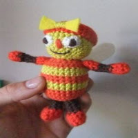 PATRON ABEJA AMIGURUMI 10640