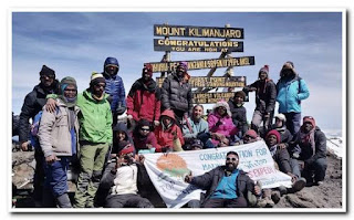 Prasad Gurav and his frnds and team at Kilimajaro,South Africa