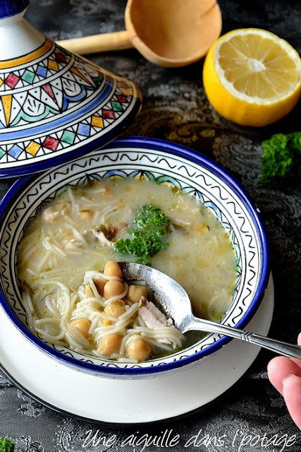 Chorba beida-soupe-algérienne-poulet-cannelle