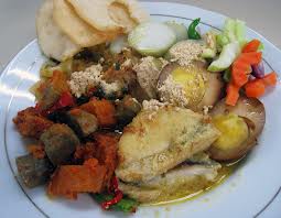 LONTONG GOMEH