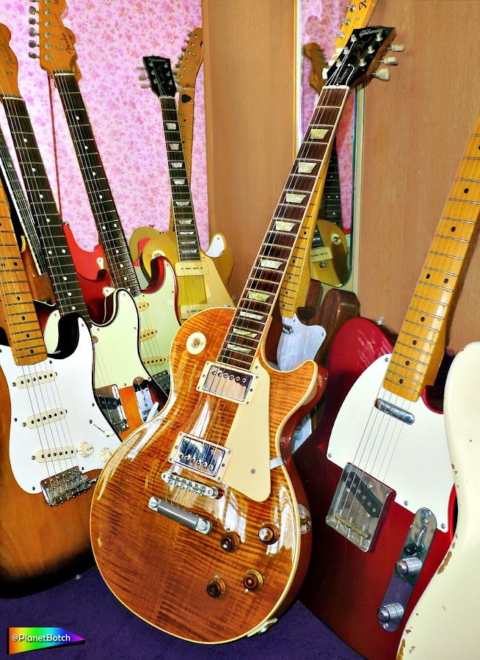 Vintage Reissue guitars