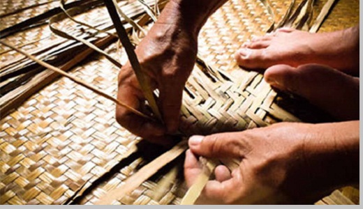 Pengertian Kerajinan Bahan Keras Beserta Fungsi Manfaat Jenis Jenis Dan Contoh Kerajinan Bahan Keras Pustakapengetahuan Com