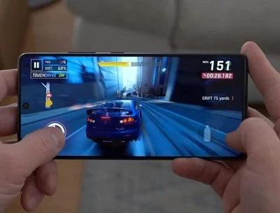 مراجعة الهاتف الرائد Samsung Galaxy S10 Lite بشاشة كبيرة سوبر أموليد