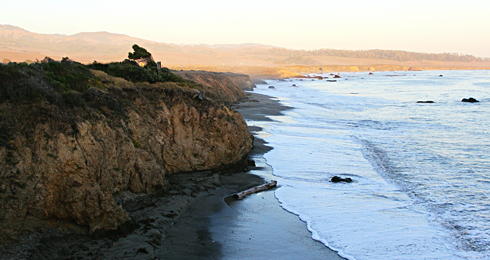 san simeon pier california coast