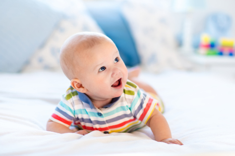 Tips Agar Bayi Bisa Tengkurap - Baby AE