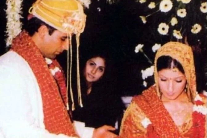 akshay-kumar-and-twinkle-khanna-wedding-pic