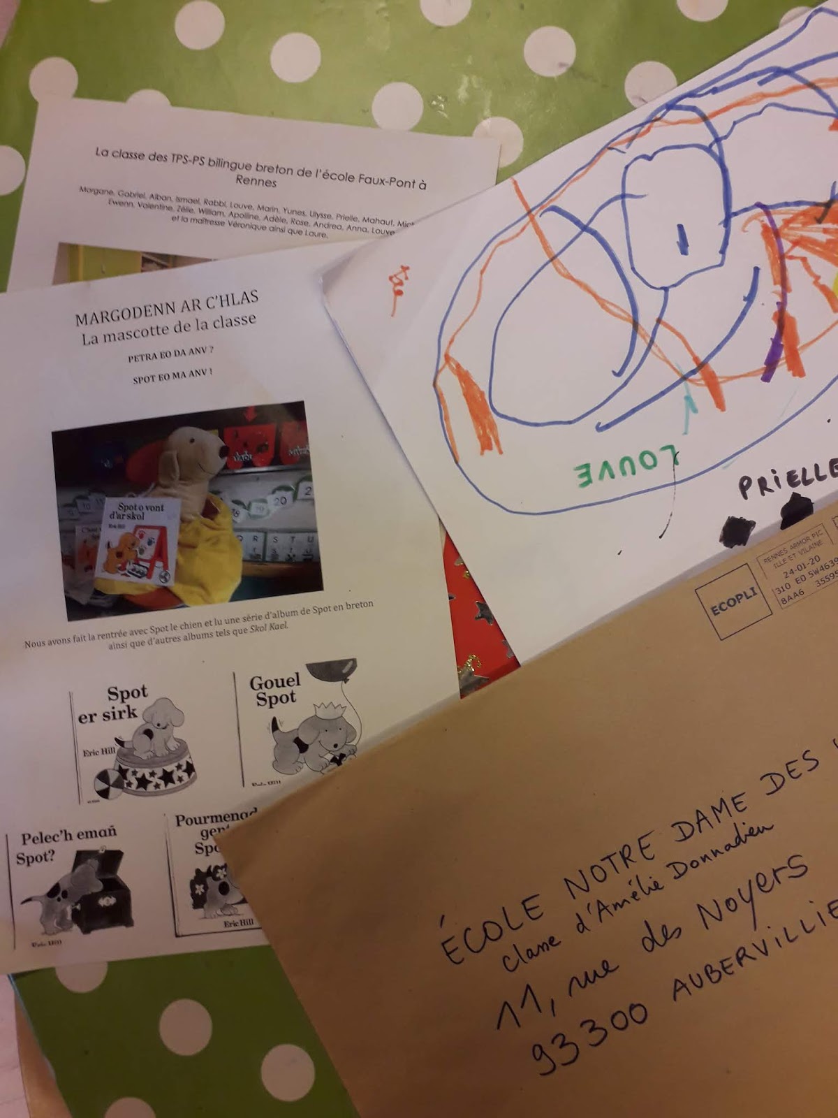 Coloriage Lettres Majuscules Maternelle | TatouagesWeb