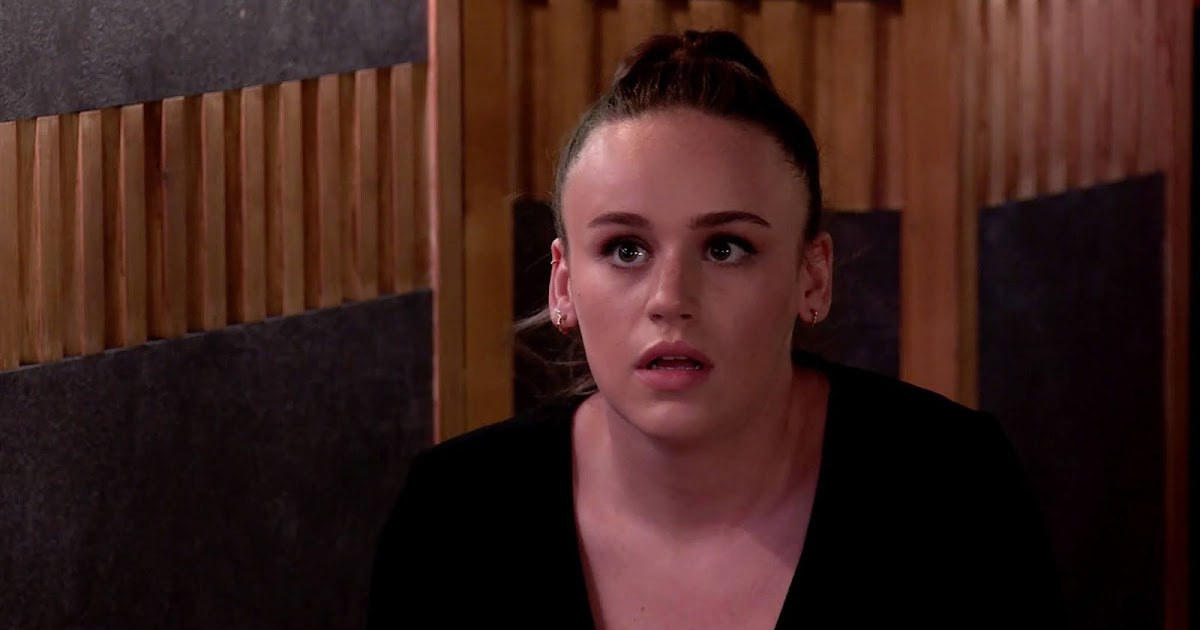 Coronation Street Blog: Coronation Street spoiler: Is Faye pregnant