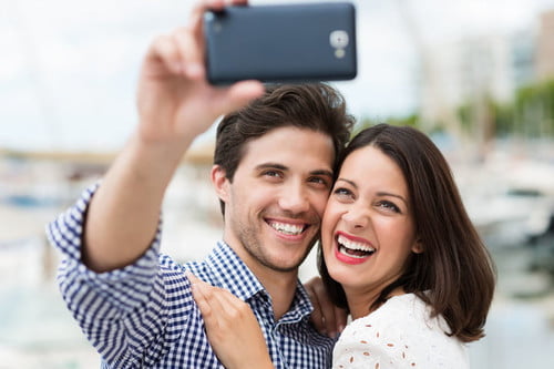 Consejos para tomar la Selfie perfecta este 14 de febrero