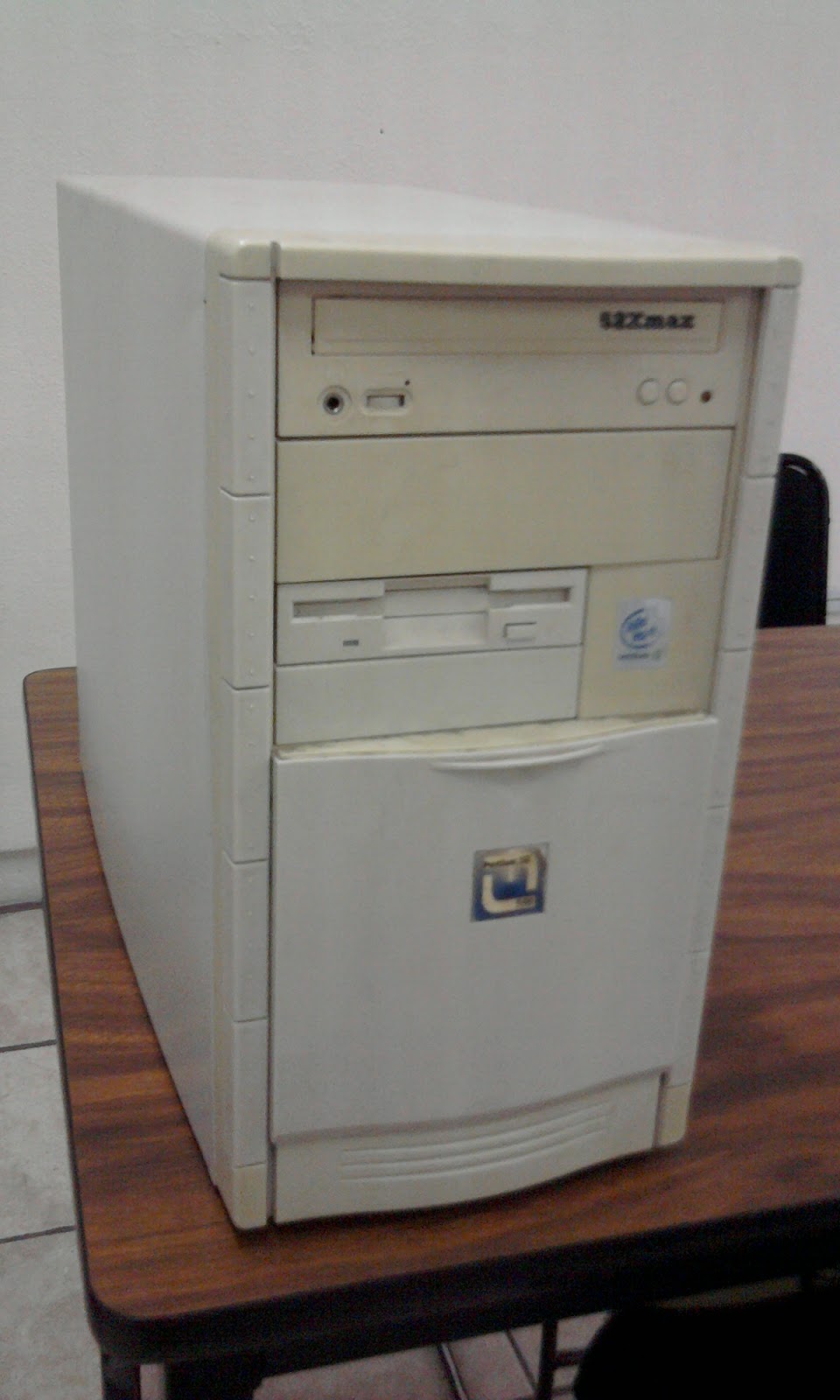 Mantenimiento Preventivo y Correctivo a Pc: Mantenimiento de Tarjetas