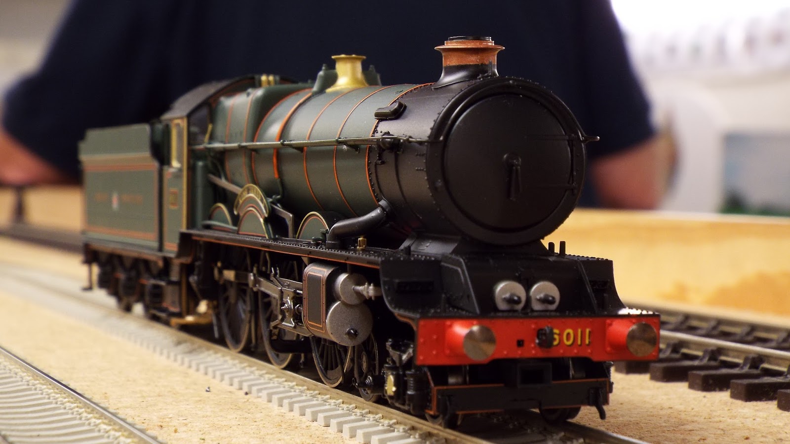THE BRITISH RAILWAY STORIES LTD "Hornby King review"