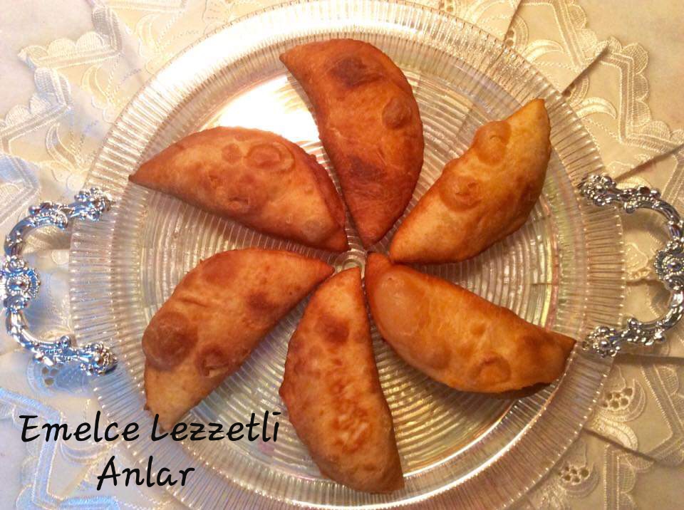 SAFRANLI PİRİNÇ BÖREĞİ Emelce Lezzetli Anlar