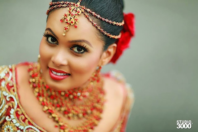 Srilankan Star Menaka Peris Homecoming Bridal Design ~ Sri Lankan Actress And Models Photos