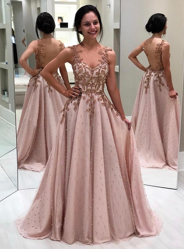 vestido bordado com perolas