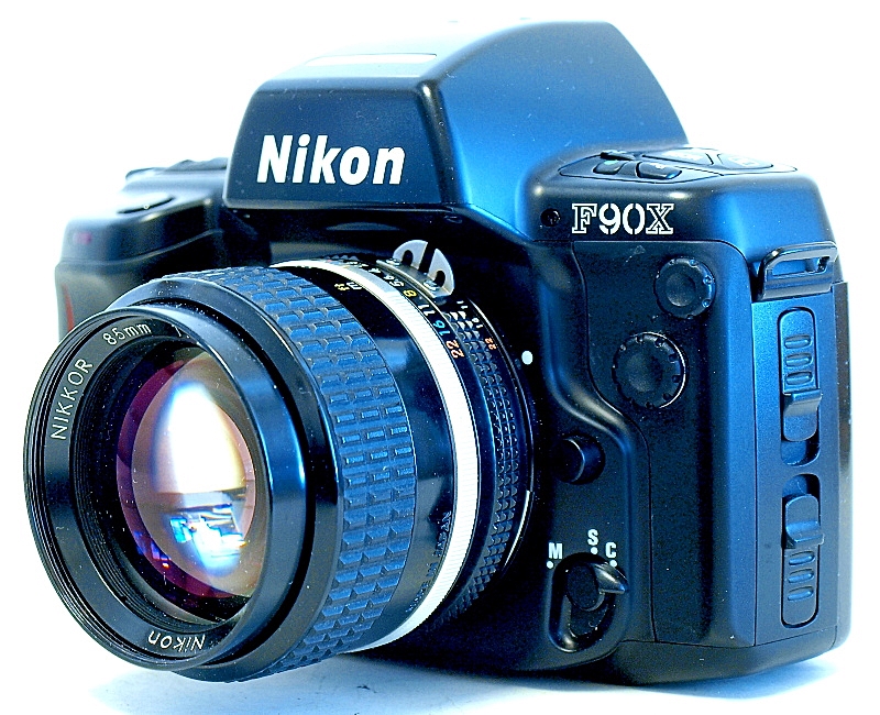 Nikon F90X (N90S) 35mm AF SLR Film Camera Review - ImagingPixel