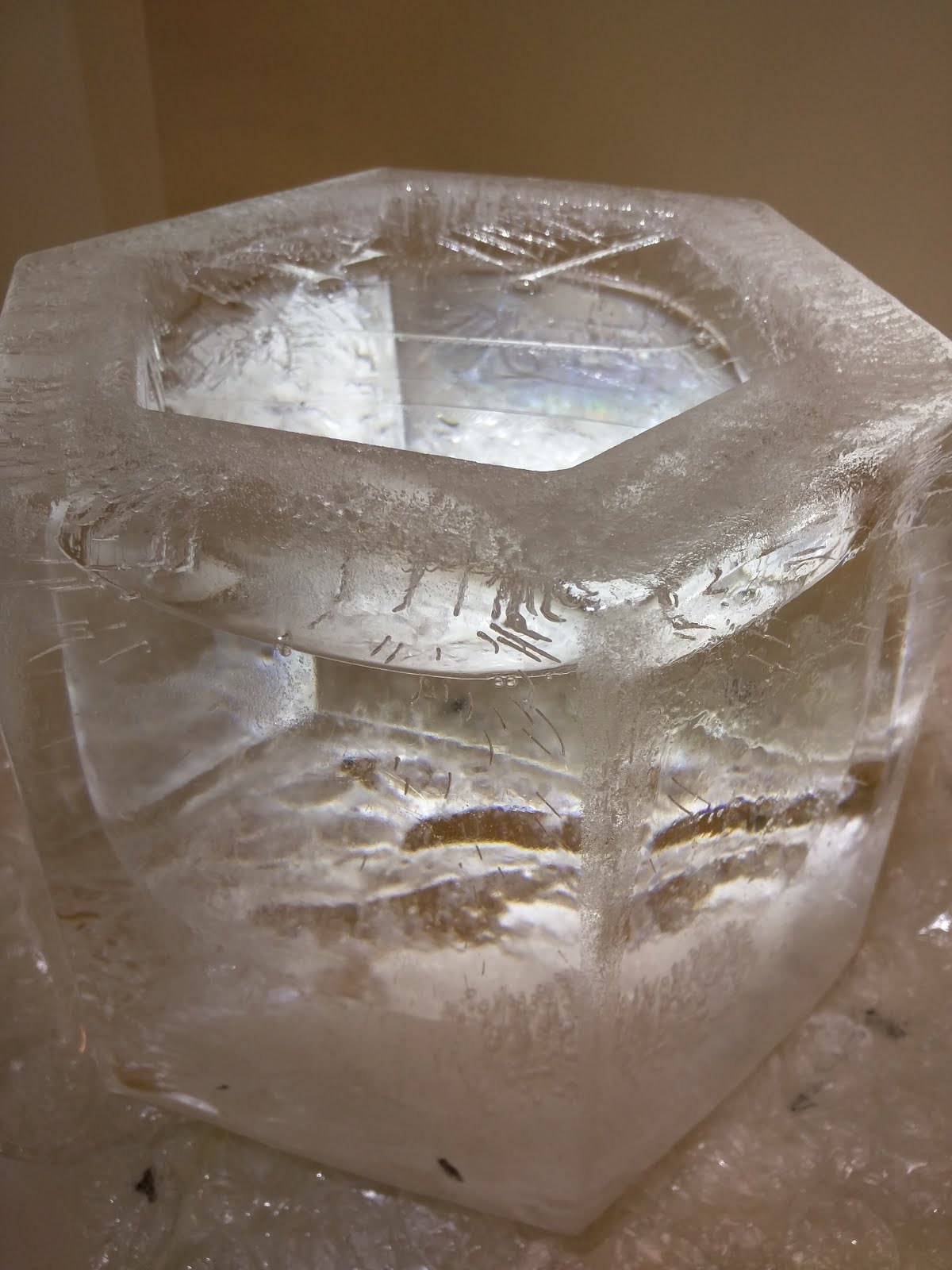 Ice Lanterns -- how to make and decorate them: Arctic Ice Lantern mold