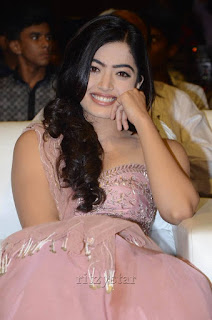 Rashmika Mandanna Sizzles at Geetha Govindam Audio Release