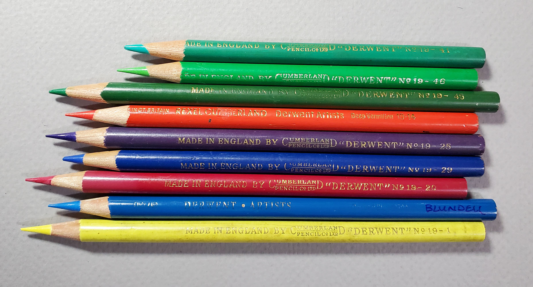 Fueled by Clouds & Coffee: Vintage Colored Pencils, Part 11: Rexel  Cumberland Derwent