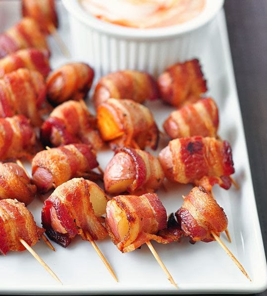 BaconWrapped Potato Bites with Spicy Sour Cream Dipping Sauce Cook'n