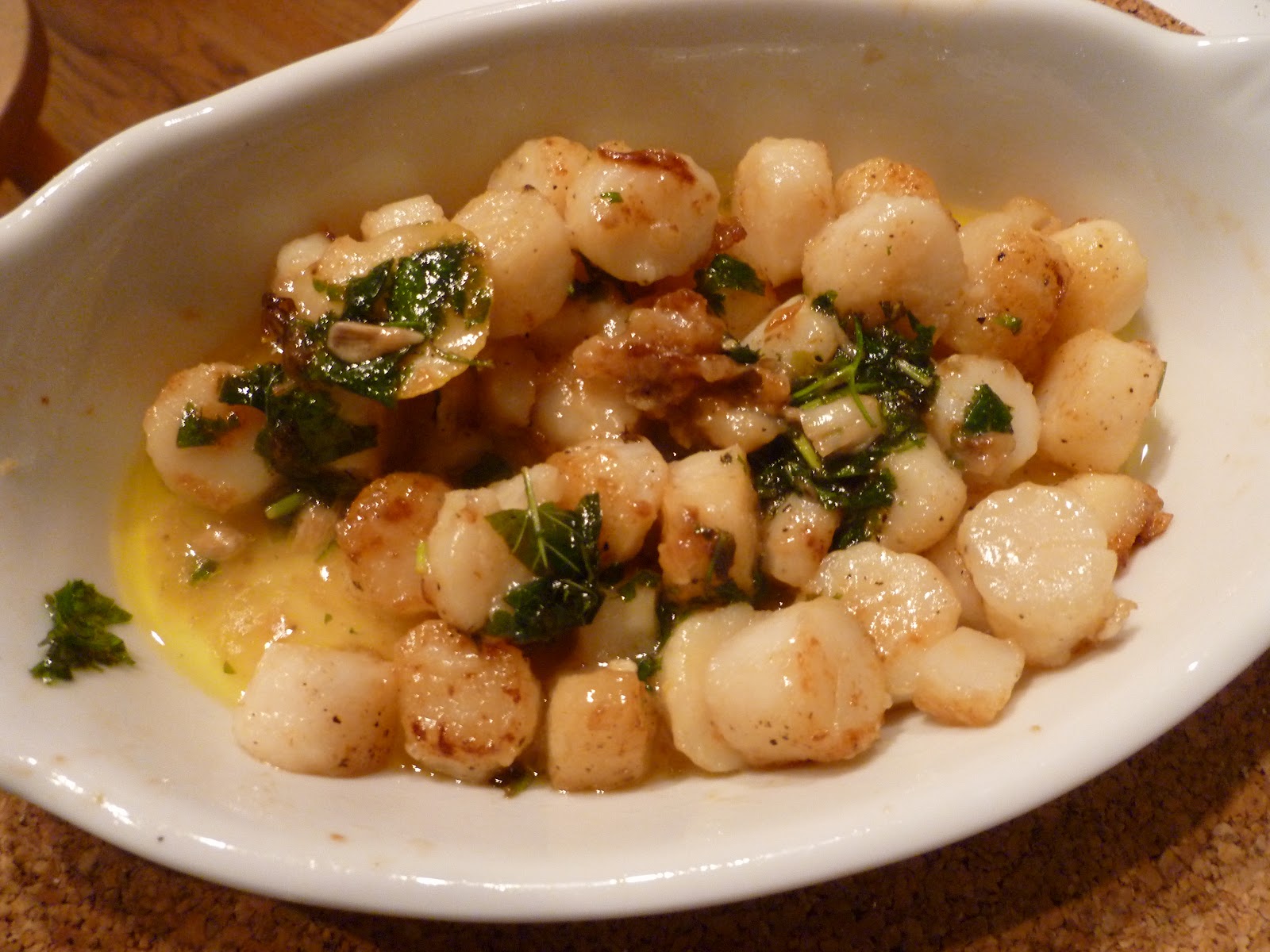 Lindaraxa Bay Scallops Meuniere