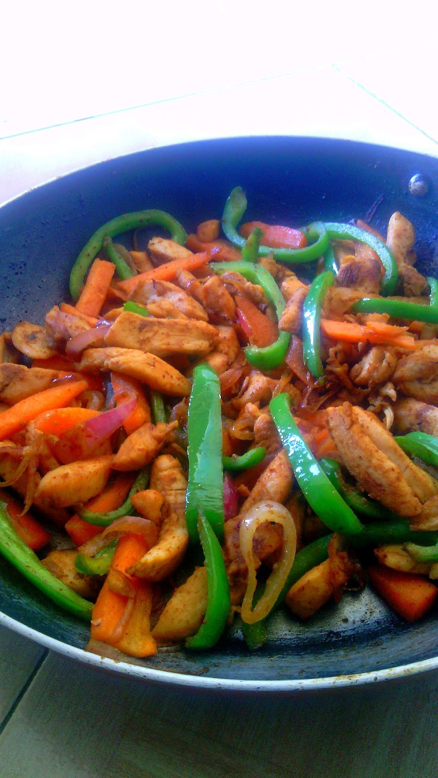 HONEY SOY SAUCE CHICKEN BREAST STIR FRY