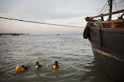 Myanmar Tahan Kapal Berpenumpang 173 Muslim Rohingya