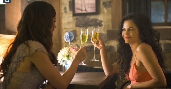 Witches Of East End Sex Lies And Birthday Cake Review