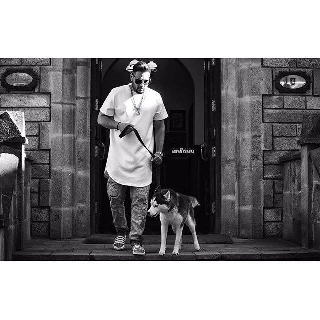 Did We Let The Landers Go Unnoticed In Badshah S Song Driving Slow Badshah] i'm driving slow गाड़ी में beamer ६४० में पंचकुला से चंडीगढ़ चंडीगढ़ से मोहाली में हाल ही में bollywood से phone काफी आने लगे पर तेरा भाई chill कर  hardy sandhu if you feel you have liked it driving slow badshah full song with mp3 song then are you know download mp3, or mp4 file 100% free! badshah s new album one coming very soon