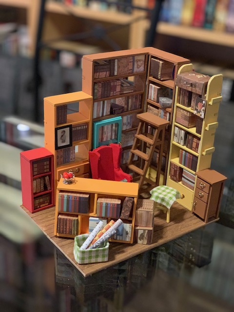Sam's Study Library DIY Miniature House Kit