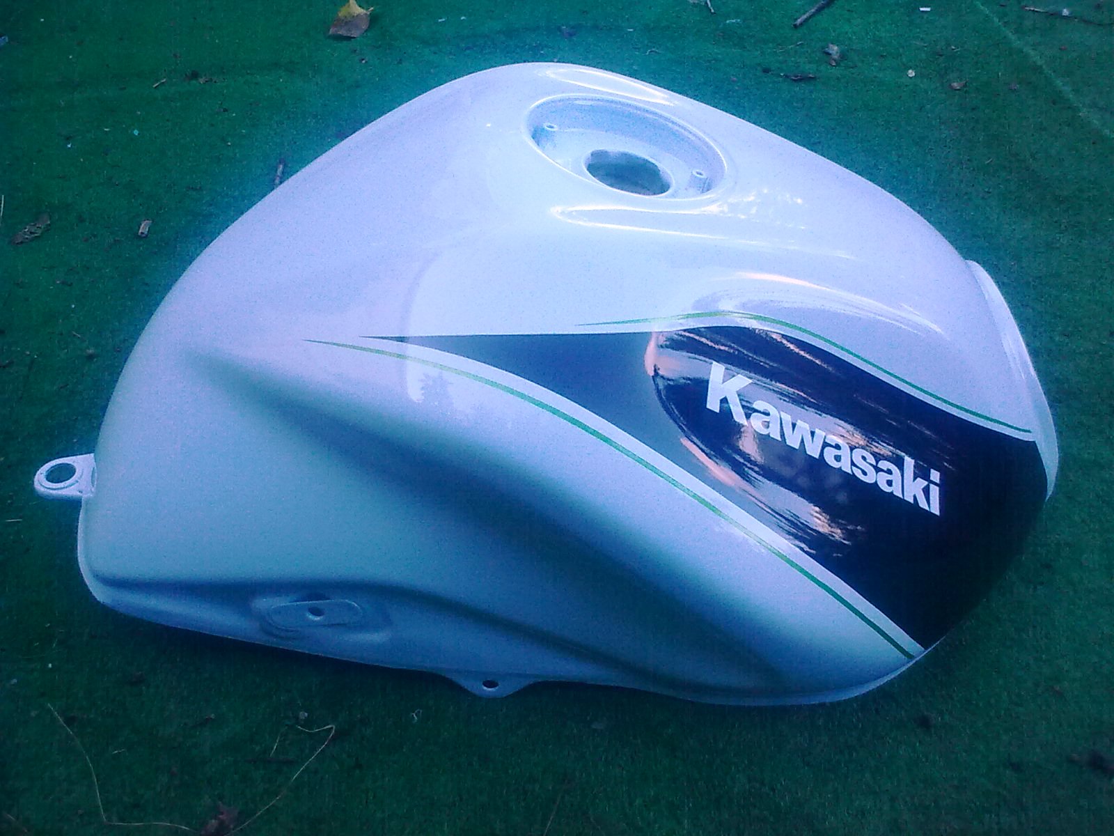 RICAMBI USATI MOTO ACCESSORI GENUINE SPARE PARTS KAWASAKI