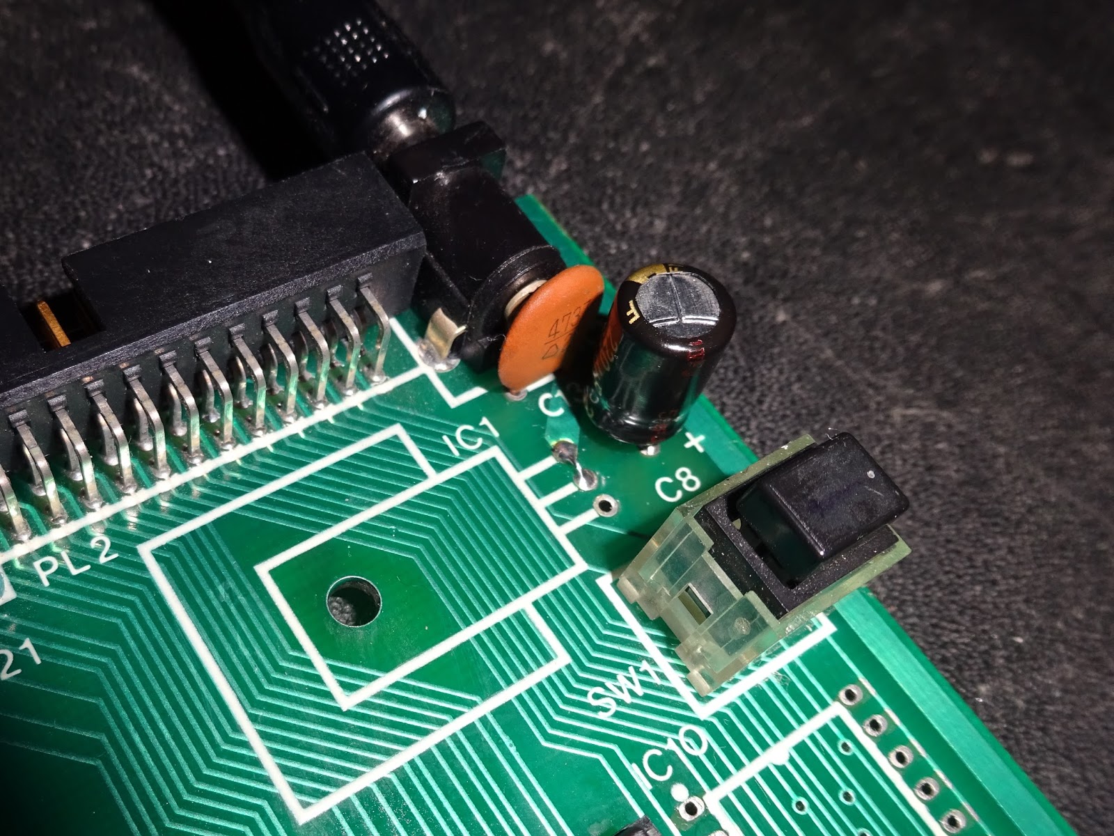 5v To 22v 1a By Ic 7805 It Easy To Make Circuit And Low Cost Too