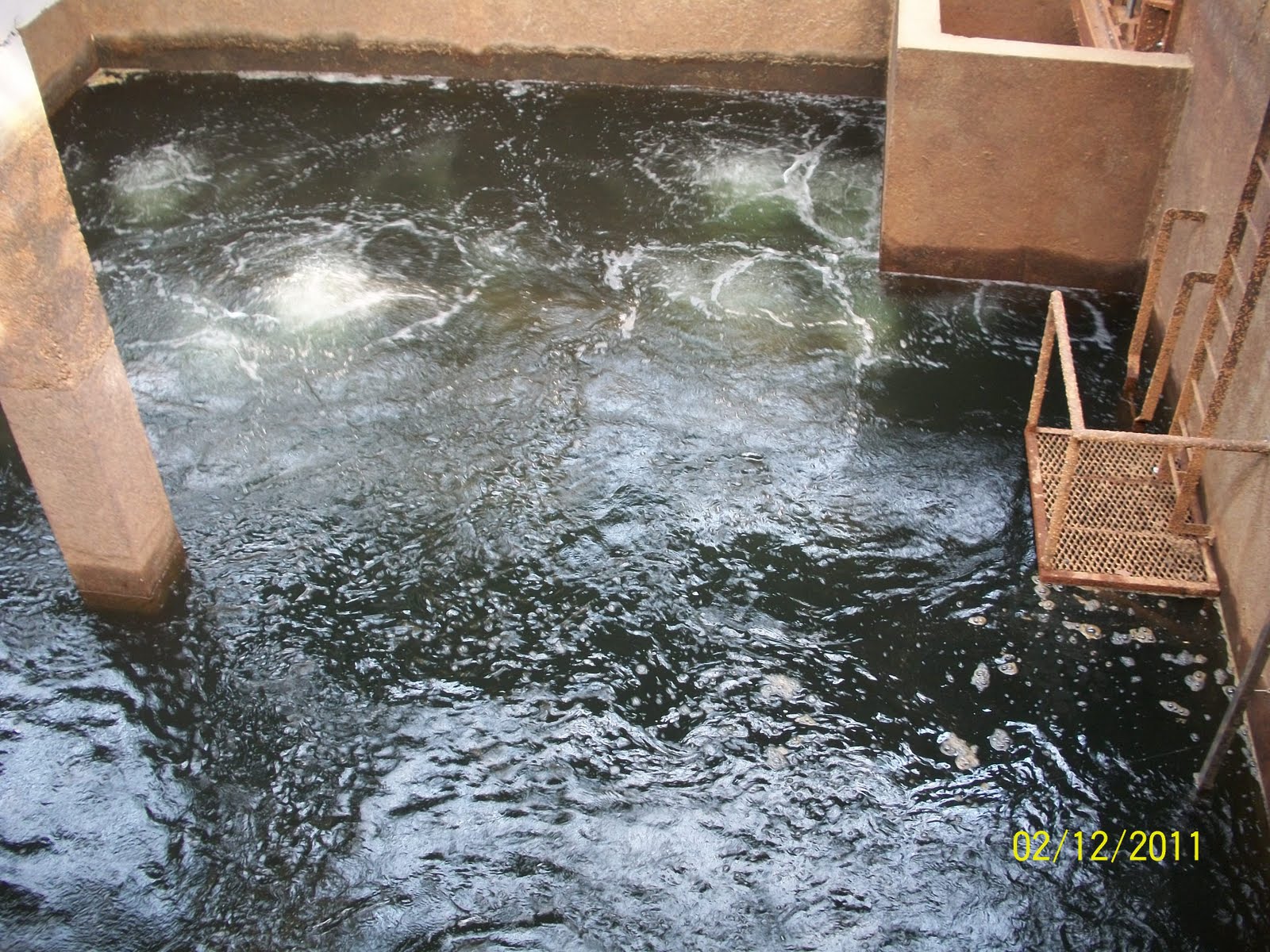 Indah Water Sewage Treatment Plant / Showcasing sustainability at one