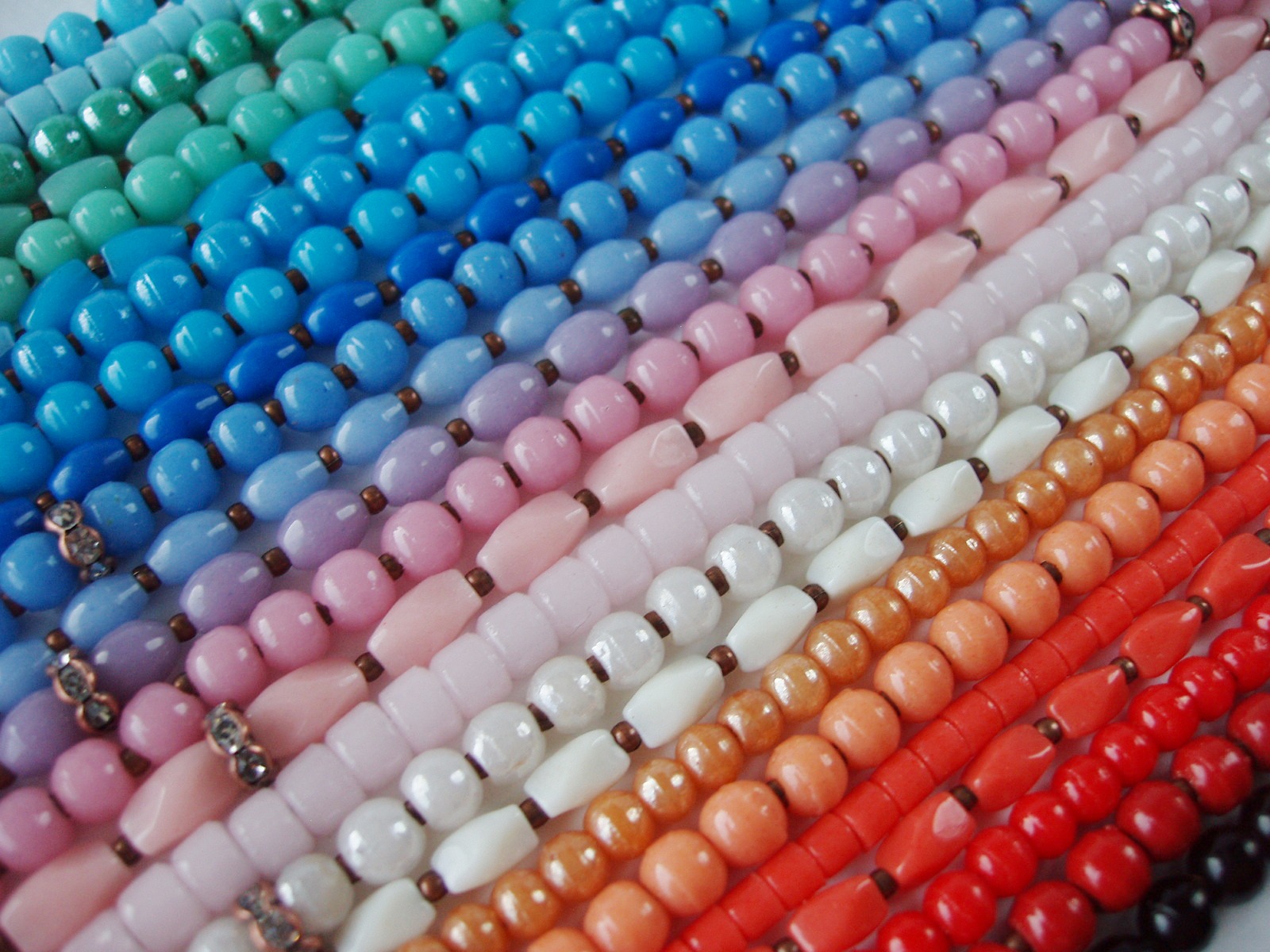 Renaissance of Jewellery Discovering Glass vol.7 Prosser Beads