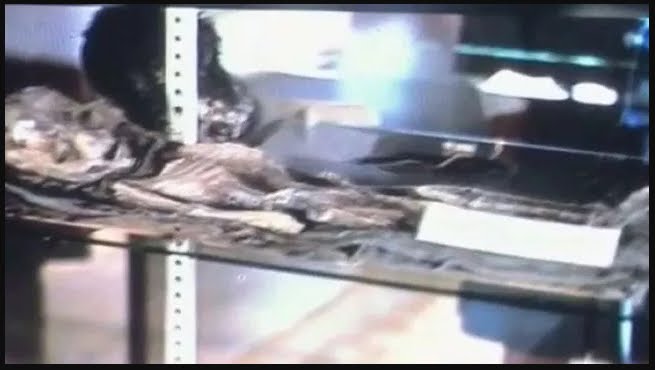 VIDEO Area 51, Foto Rivelazioni Filmati: i 3 Misteri dell'UFO di Roswell.