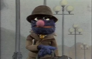 Grover Kent transforms into Super Grover to help a little girl looking for a phone booth to get home. Sesame Street Best of Friends