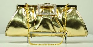 Unlimited Fashion This Purse Has A Perfect Blend Of Party And Professional Looks