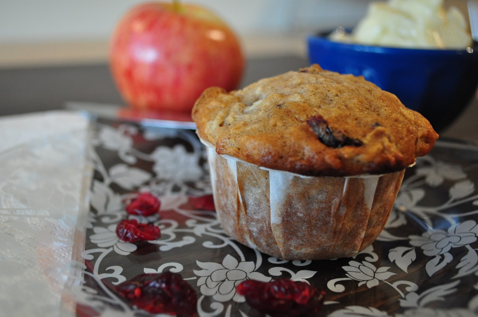My Tiny Oven: Cranberry Apple Muffins