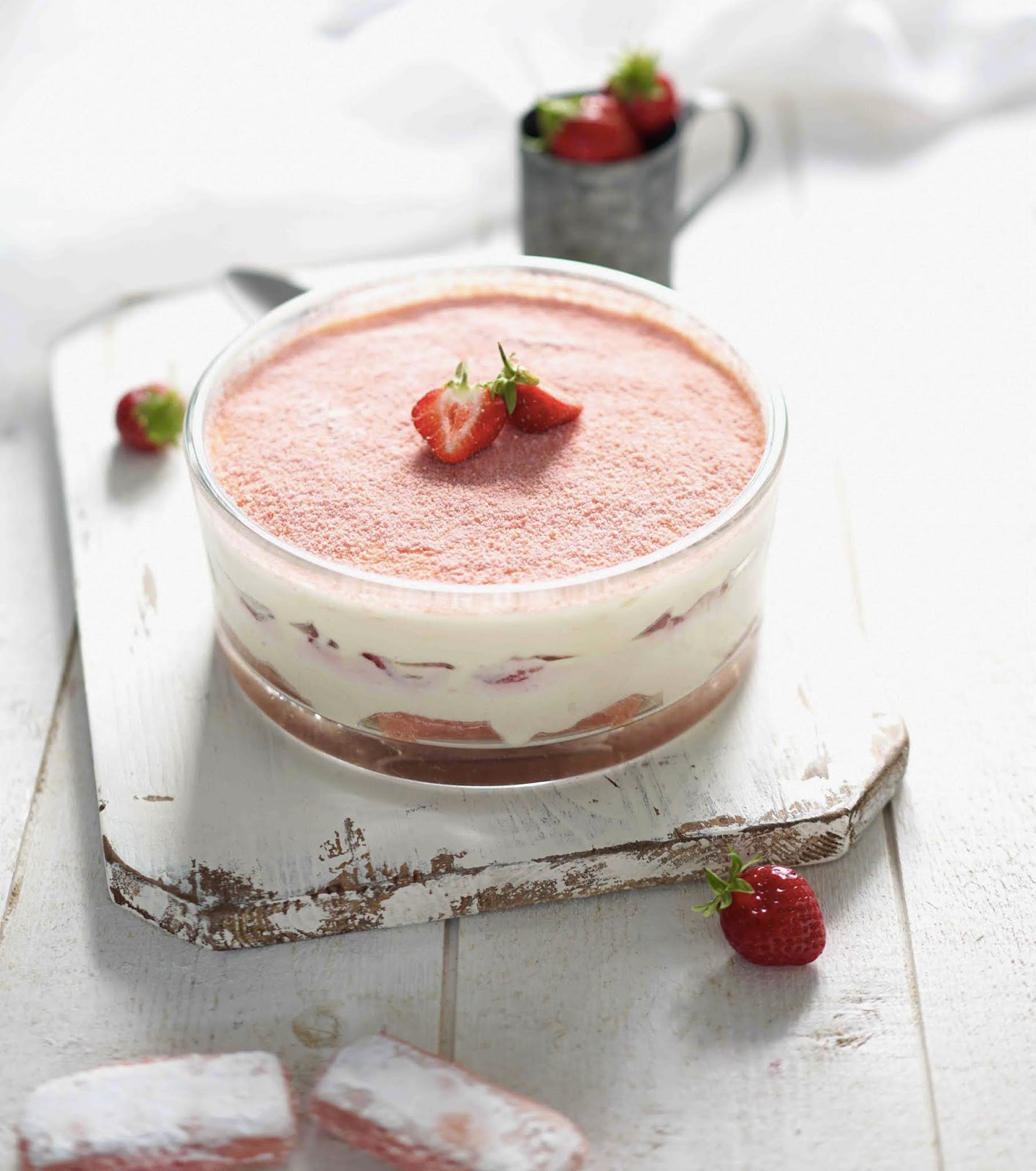 Tiramisu d &amp;#39;été aux fraises et aux biscuits de Reims | On dine chez Nanou