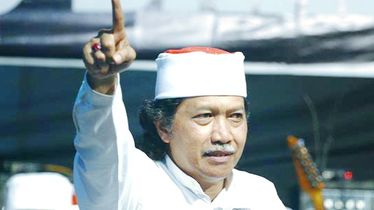 Cak Nun: Umat Islam Indonesia Dijadikan Gelandangan di Negeri Sendiri