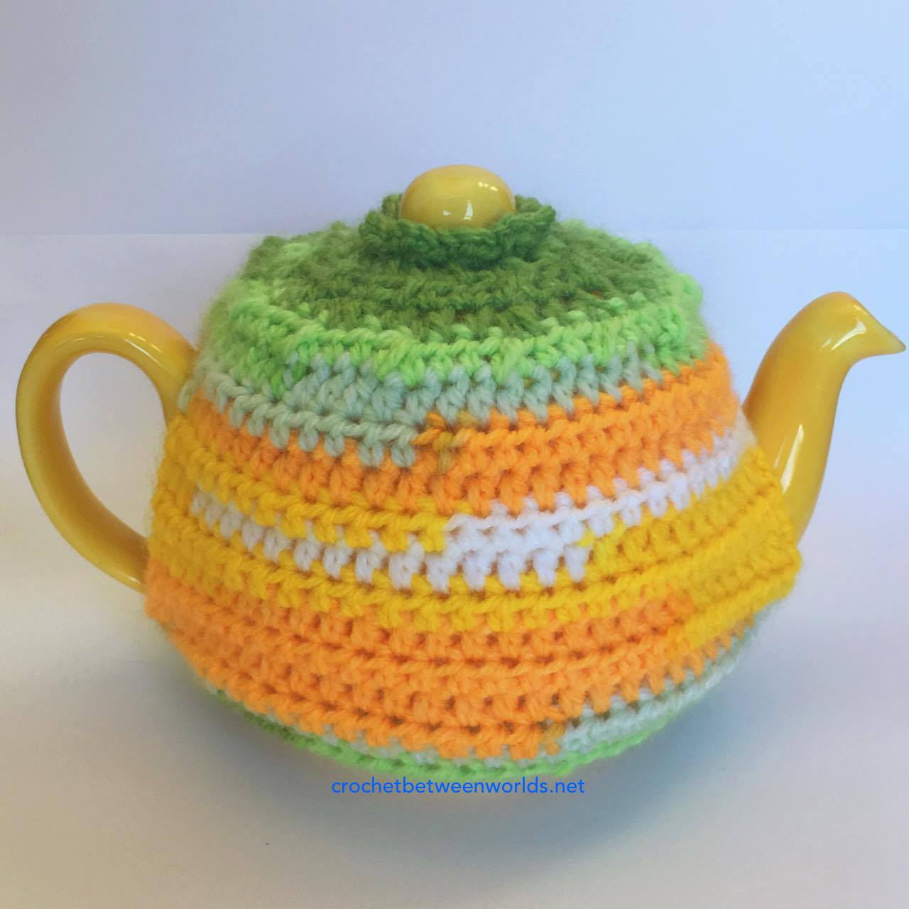 Crochet between worlds FREE PATTERN Super Simple Tea Cosy