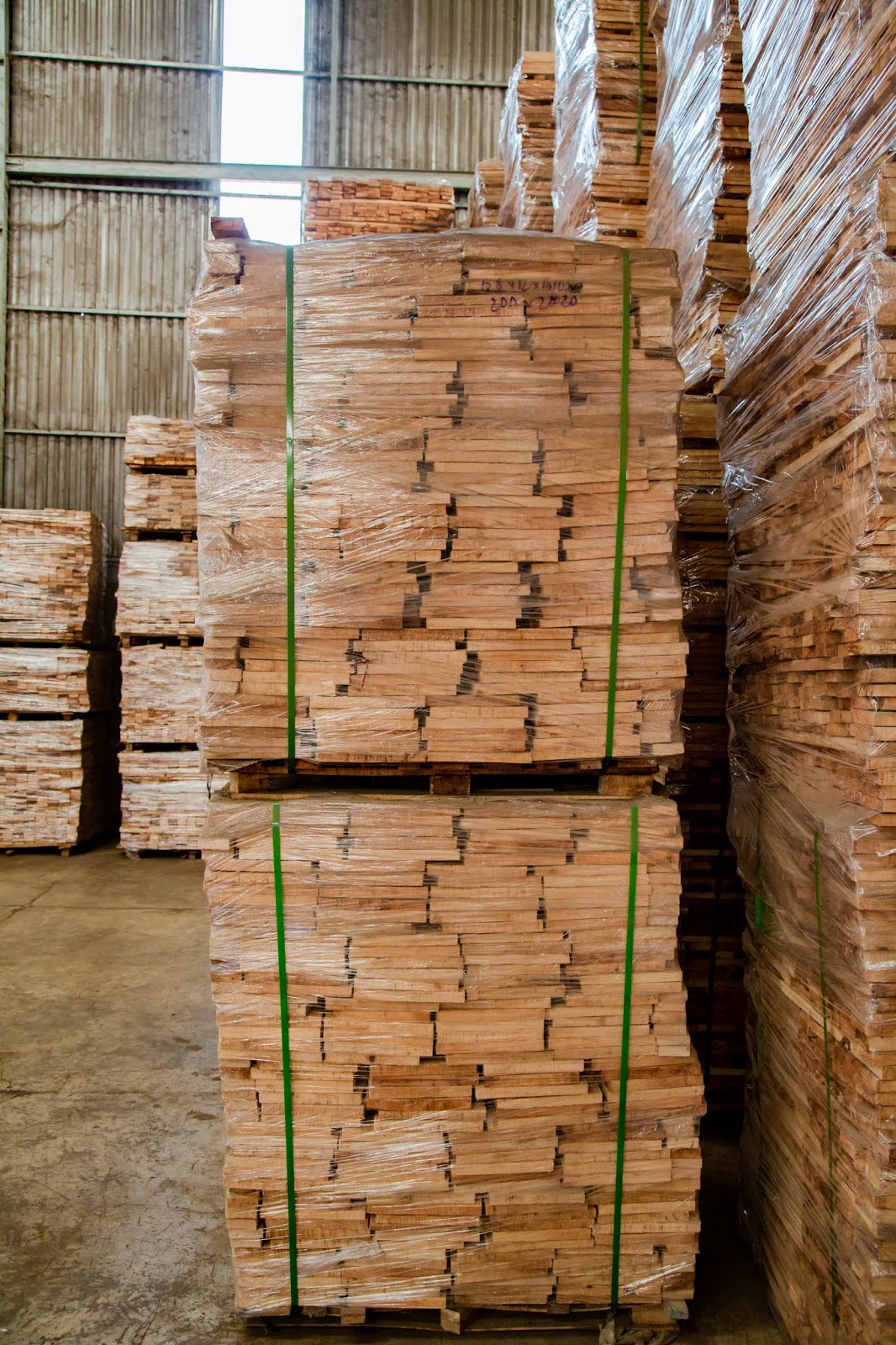 Rubber Wood Sawn Timber