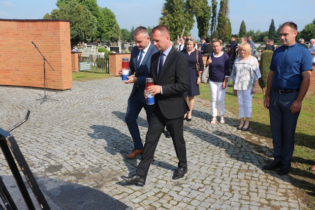 biznese te vogla biznese te vogla