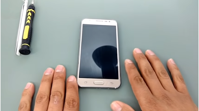 Aprenda como Desmontar os aparelhos Samsung Galaxy J5 SM-J500, J500M, J500F, J500H, J500B, Metal J510MN.