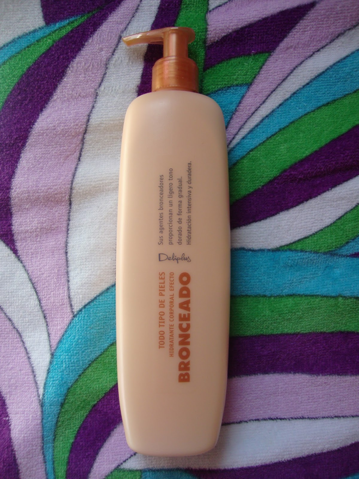 crema color bronceado
